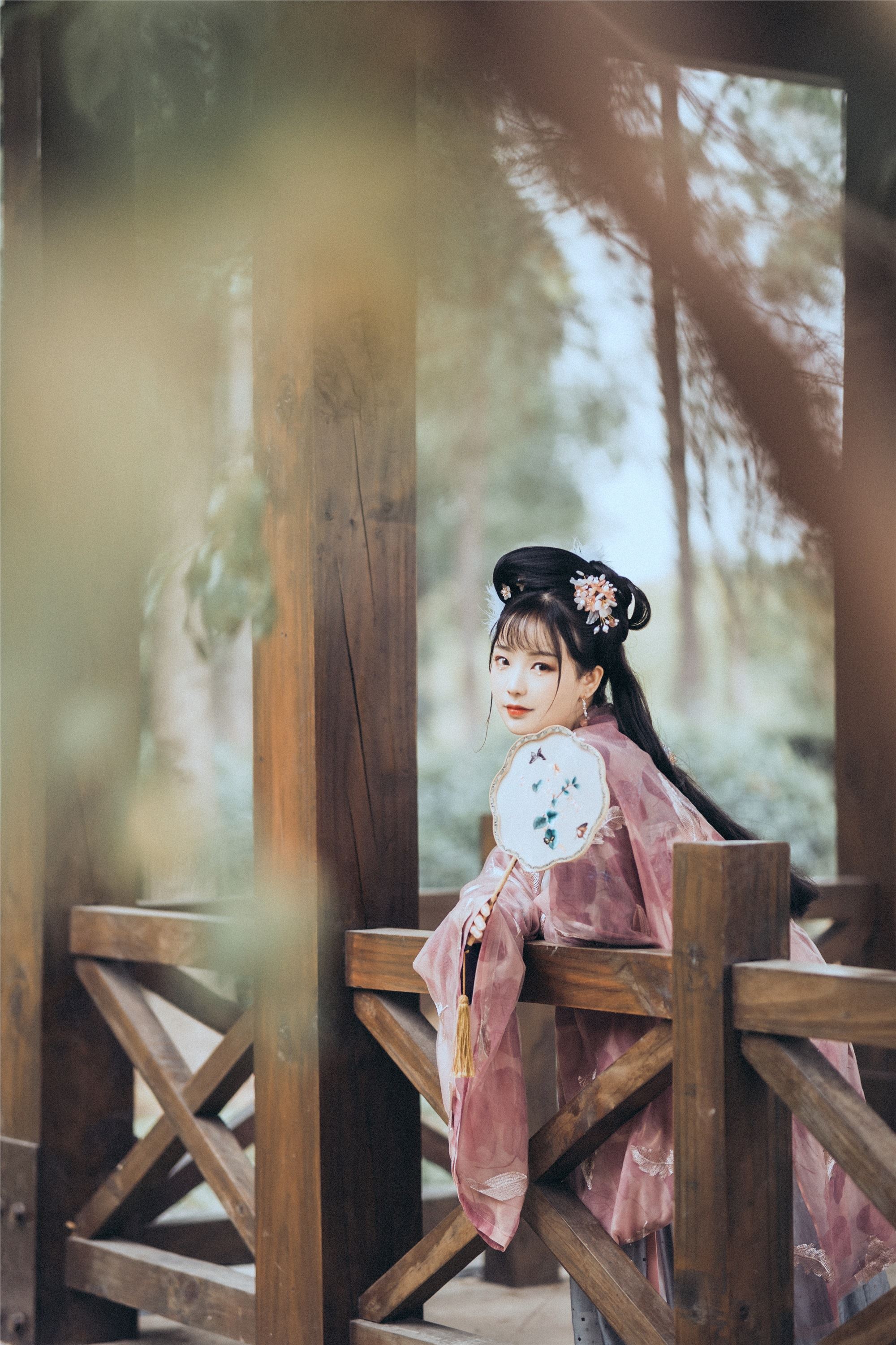 YITUYU艺图语 2021.09.04 幽人独自怜 Seven